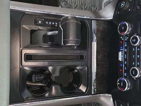 Used 2023 Ford F150 Lariat w/ Trailer Tow Package image 25