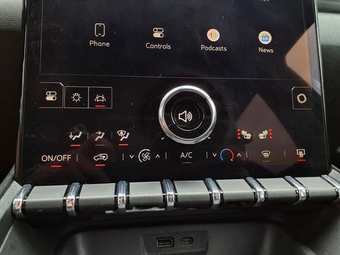 Certified 2025 GMC Terrain Elevation image 8