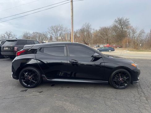 Used 2019 Hyundai Veloster Turbo R-Spec image 6