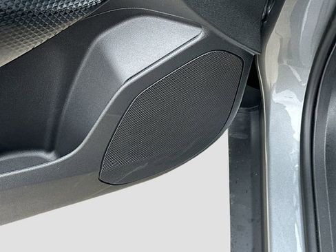 New 2026 Chevrolet Trax LT w/ Driver Confidence Package image 19