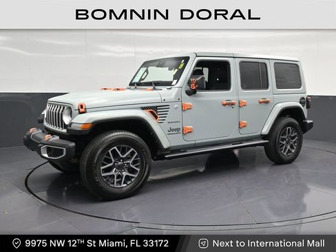 Used 2024 Jeep Wrangler Unlimited Sahara w/ Safety Group AWD/4WD image 1