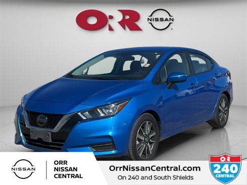 Used 2021 Nissan Versa SV image 1