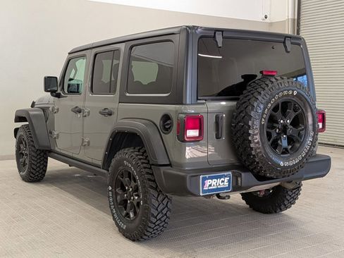 Used 2022 Jeep Wrangler Unlimited Sport image 3