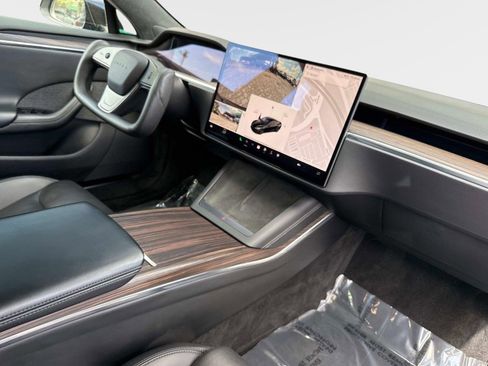 Used 2023 Tesla Model S AWD/4WD image 24