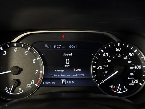 Used 2022 Nissan Frontier SV w/ Technology Package image 15