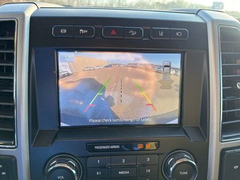 Used 2020 Ford F250 Lariat w/ Lariat Ultimate Package image 23