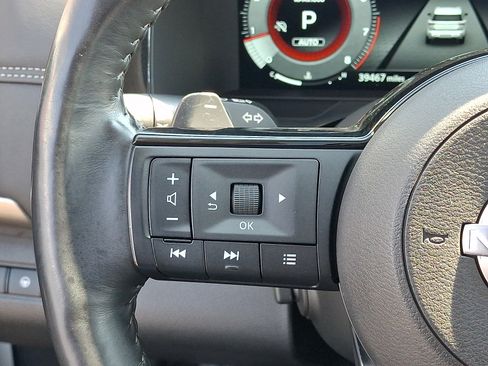 Certified 2024 Nissan Pathfinder Platinum AWD/4WD image 26