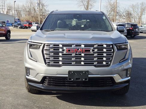 New 2026 GMC Acadia Denali w/ Super Cruise Package FWD image 8
