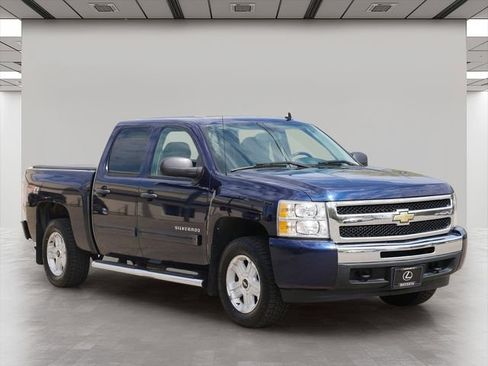 Used 2009 Chevrolet Silverado 1500 LT w/ Power Pack Plus AWD/4WD image 1