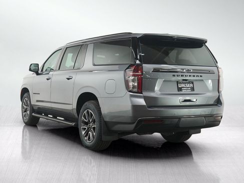 Used 2021 Chevrolet Suburban Z71 w/ Z71 Off-Road Package AWD/4WD image 3