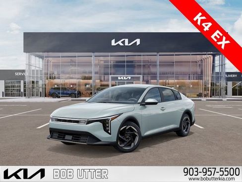 New 2025 Kia K4 EX image 1