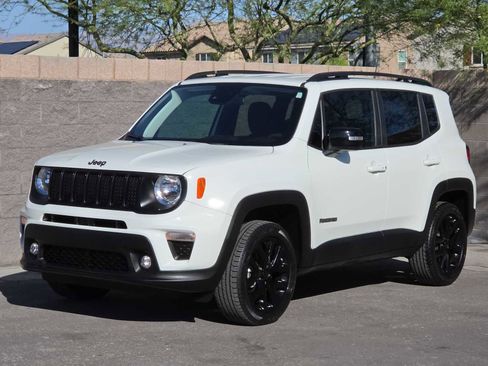 Used 2023 Jeep Renegade Altitude image 5