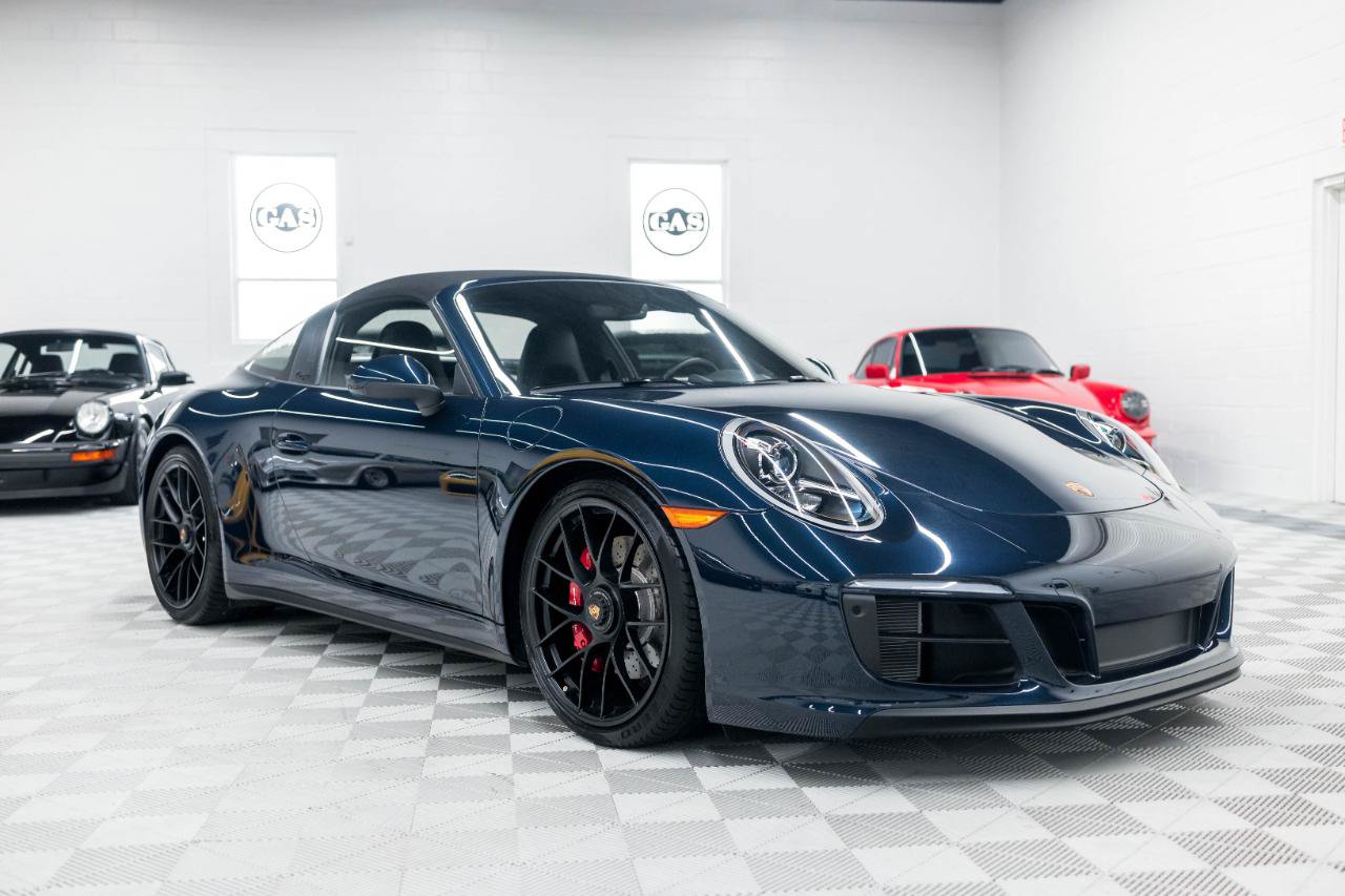 Used 2019 Porsche 911 Targa 4 GTS AWD/4WD image 5