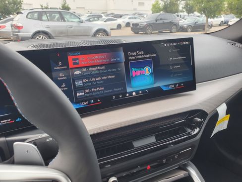 New 2026 BMW 440i xDrive w/ Premium Package AWD/4WD image 17