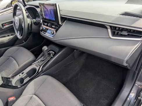 Used 2025 Toyota Corolla SE FWD image 19