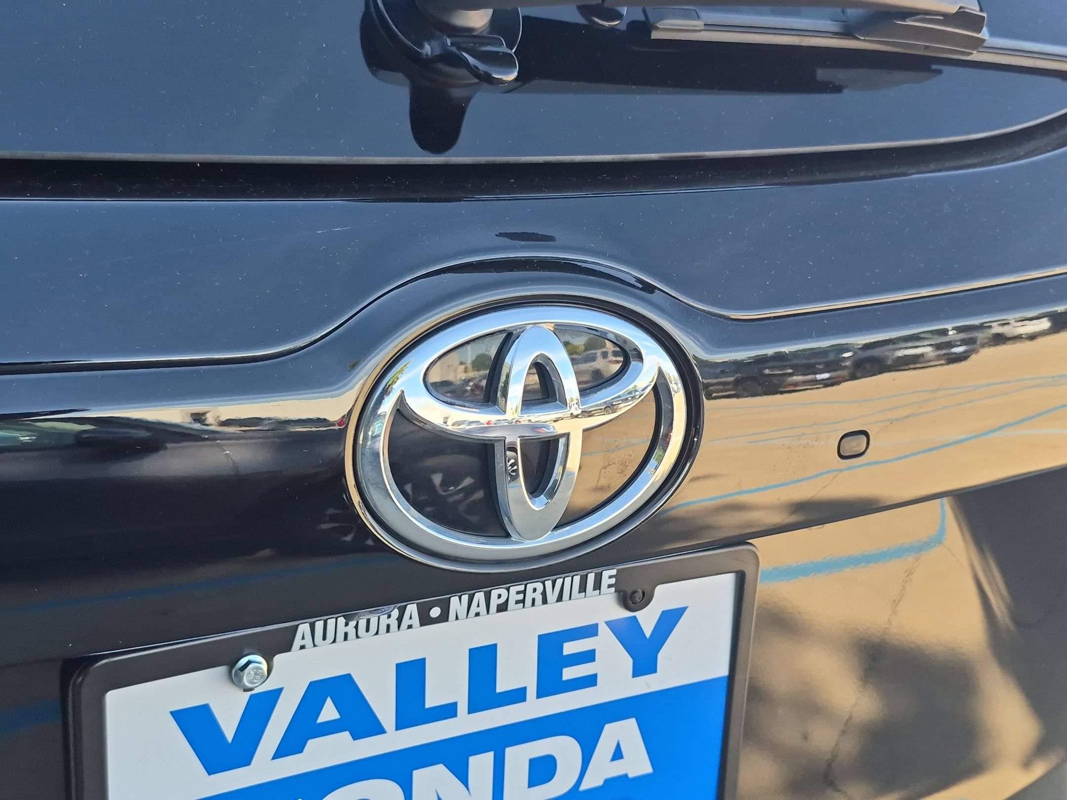 Used 2016 Toyota Highlander XLE AWD/4WD image 29
