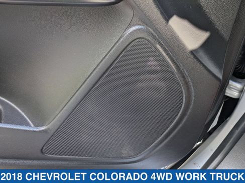 Used 2018 Chevrolet Colorado W/T AWD/4WD image 14