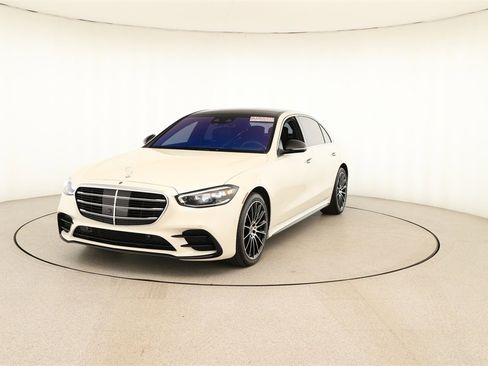 Used 2022 Mercedes-Benz S 580 4MATIC Sedan image 12
