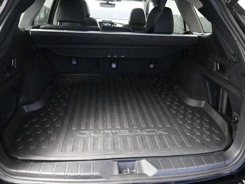 Used 2024 Subaru Outback Limited image 19