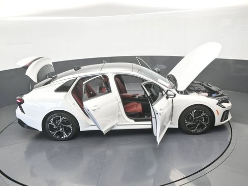 Used 2025 Kia K5 GT-Line w/ GT-Line Premium Package FWD image 78