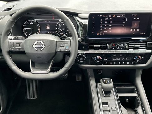 New 2026 Nissan Pathfinder SV AWD/4WD image 14