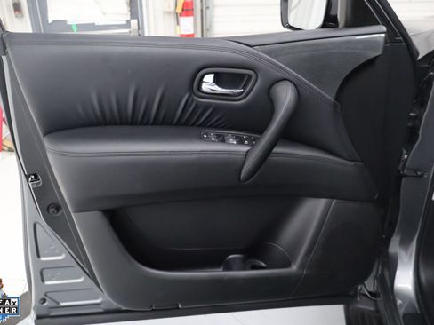 Used 2024 Nissan Armada SV w/ Cargo Package AWD/4WD image 12