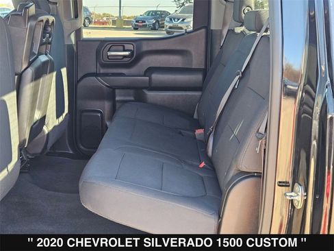 Used 2020 Chevrolet Silverado 1500 Custom w/ Custom Value Package image 17