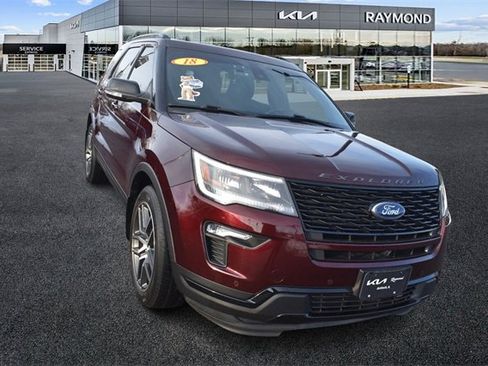 Used 2018 Ford Explorer Sport w/ Equipment Group 401A image 9