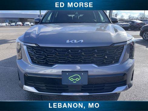 Used 2024 Kia Sorento S image 30