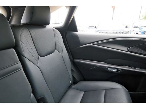 Used 2024 Lexus RX 350 Premium w/ Accessory Package (Z1) FWD image 10