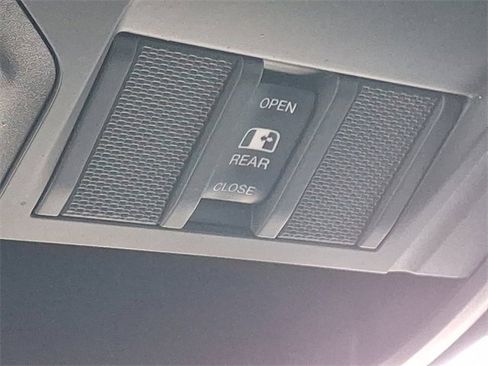 Used 2019 RAM 1500 Big Horn image 26