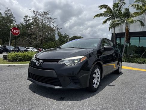 Used 2014 Toyota Corolla LE FWD image 31