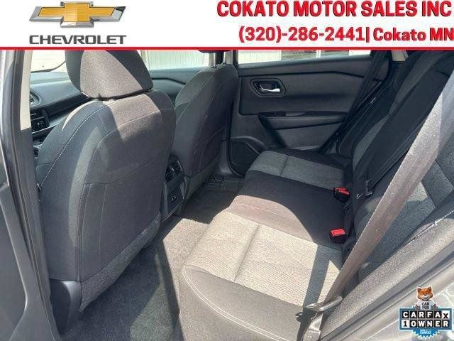 Used 2024 Nissan Rogue SV AWD/4WD image 11