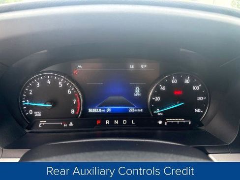 Certified 2024 Ford Explorer XLT RWD image 16