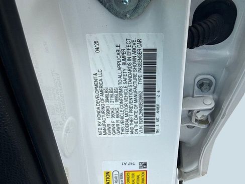 Used 2025 Honda Civic Sport image 60
