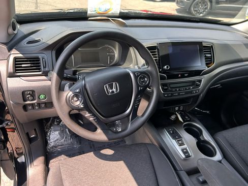 Used 2021 Honda Ridgeline Sport image 13