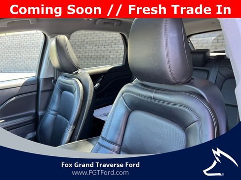 Used 2021 Lincoln Corsair AWD w/ Premium Package image 13