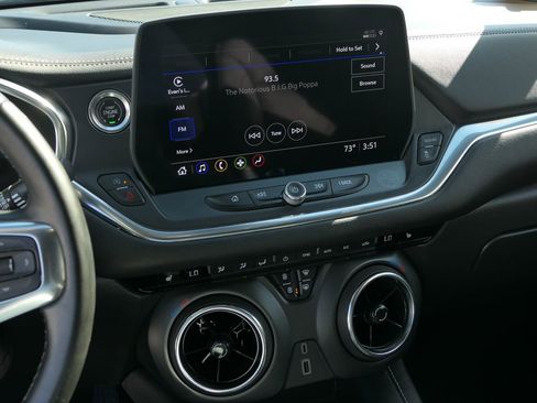 Used 2023 Chevrolet Blazer LT image 17