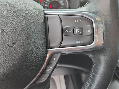 Used 2022 RAM 1500 Laramie AWD/4WD image 27