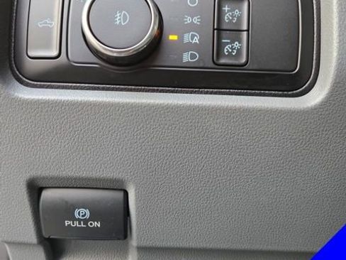 Certified 2025 Ford F250 XLT w/ FX4 Off-Road Package image 36