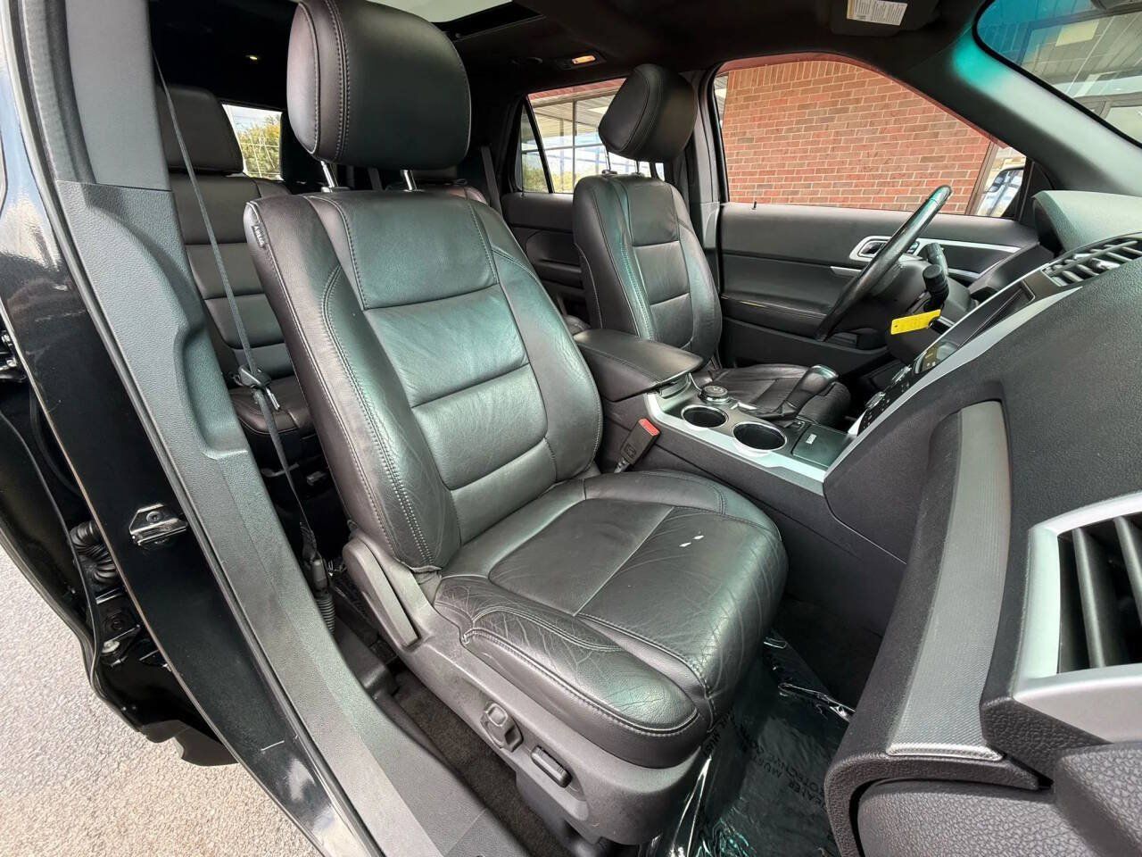 Used 2013 Ford Explorer XLT AWD/4WD image 13