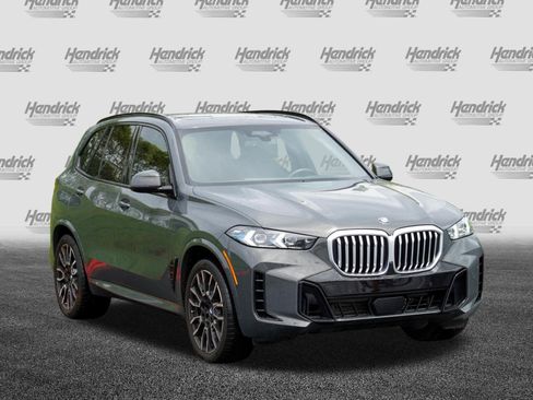 Used 2024 BMW X5 xDrive40i w/ Executive Package AWD/4WD image 2