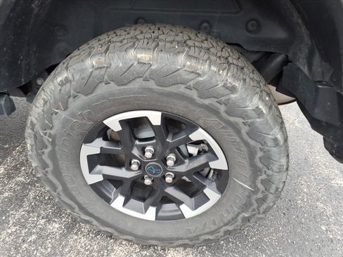 Certified 2025 Jeep Wrangler Unlimited Rubicon 4xe w/ Safety Group AWD/4WD image 5