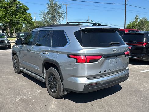 Used 2025 Toyota Sequoia SR5 w/ SR5 Premium Package RWD image 7