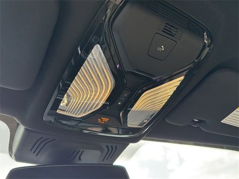 Used 2021 BMW X5 xDrive45e w/ Premium Package image 21