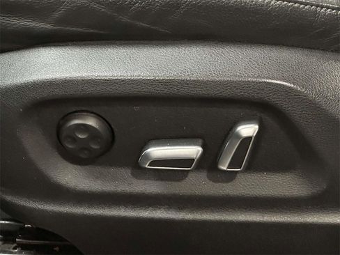 Used 2016 Audi Q5 2.0T Premium Plus w/ Technology Package image 13