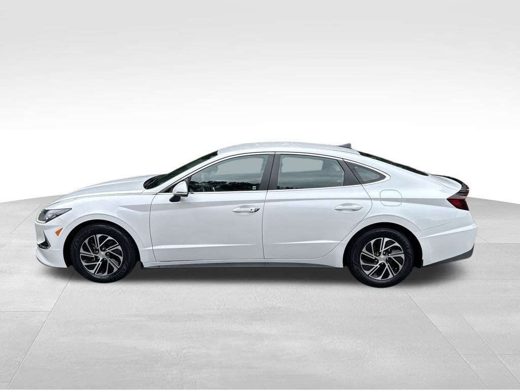 Used 2022 Hyundai Sonata Blue FWD image 2