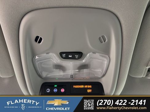 Used 2025 Chevrolet TrailBlazer LT image 33