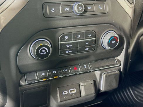 Used 2023 Chevrolet Silverado 1500 Custom AWD/4WD image 14