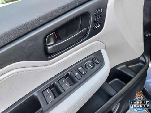 Used 2024 Honda Odyssey EX-L image 23